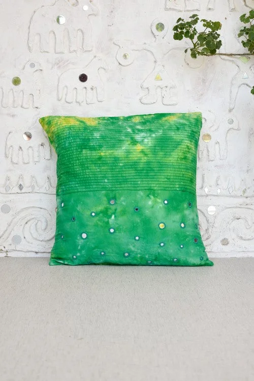 Okhai 'Forest Fresh' Cotton Scratch Tie and Dye Cushion Cover