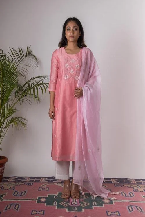 Urmul 'Carnation'Hand Embroidered carnation chanderi kurta . 2pc set (kurta and dupatta)